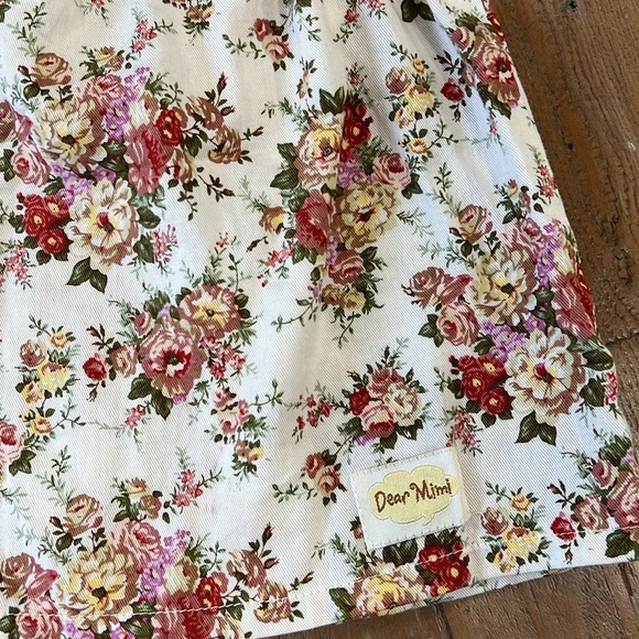 Dear Mimi floral swing top and short set - Picture 2 of 12
